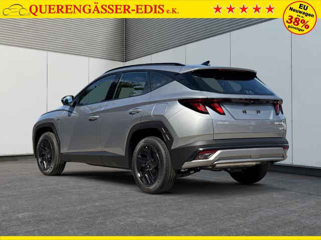 Hyundai / TUCSON / Silber / / / Hybrid NAVI+KAMERA+SHZ+LED+TEMPOMAT+17 ALU+PDC, Beispielbilder, ggf. teilweise mit Sonderausstattung