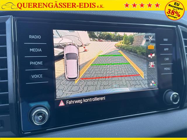 Skoda / Karoq / / / / AHK+el.HECKKLAPPE+KAMERA+PDC+ACC, Beispielbilder, ggf. teilweise mit Sonderausstattung