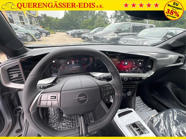 Opel / Mokka / Silber / / / SHZ+KAMERA+LED+PDC+17LM, Beispielbilder, ggf. teilweise mit Sonderausstattung