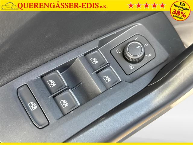 Volkswagen / T-Cross / Blau / / / MATRIX+SHZ+KAMERA+ACC+18'' ALU+KESSY+APP