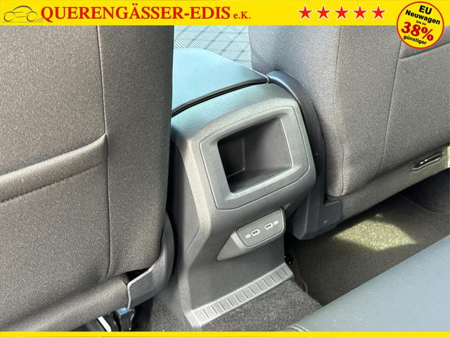 Volkswagen / T-Cross / Blau / / / MATRIX+SHZ+KAMERA+ACC+18'' ALU+KESSY+APP