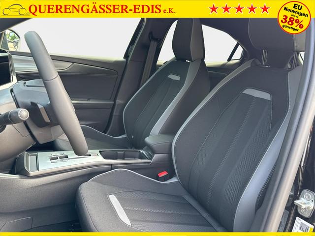 Opel / Mokka / Schwarz / / / SHZ+KAMERA+LED+PDC+17LM