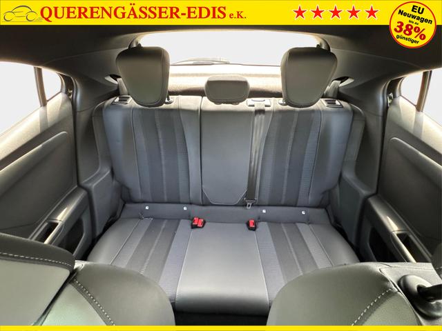 Opel / Mokka / Schwarz / / / SHZ+KAMERA+LED+PDC+17LM