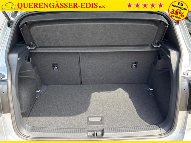 Volkswagen / T-Cross / Silber / / / MATRIX+SHZ+KAMERA+ACC+18'' ALU+KESSY+APP