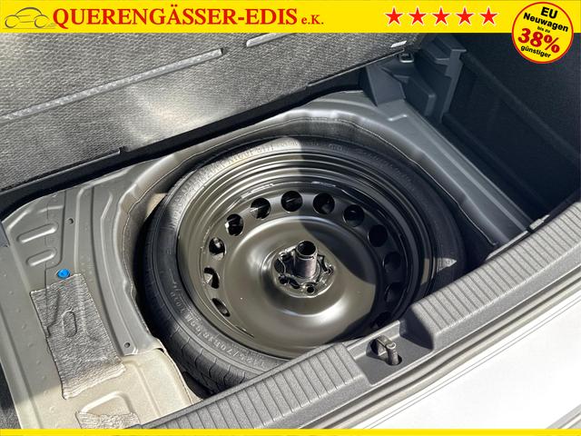 Volkswagen / T-Cross / Silber / / / MATRIX+SHZ+KAMERA+ACC+18'' ALU+KESSY+APP