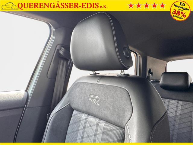 Volkswagen / T-Cross / Silber / / / MATRIX+SHZ+KAMERA+ACC+18'' ALU+KESSY+APP