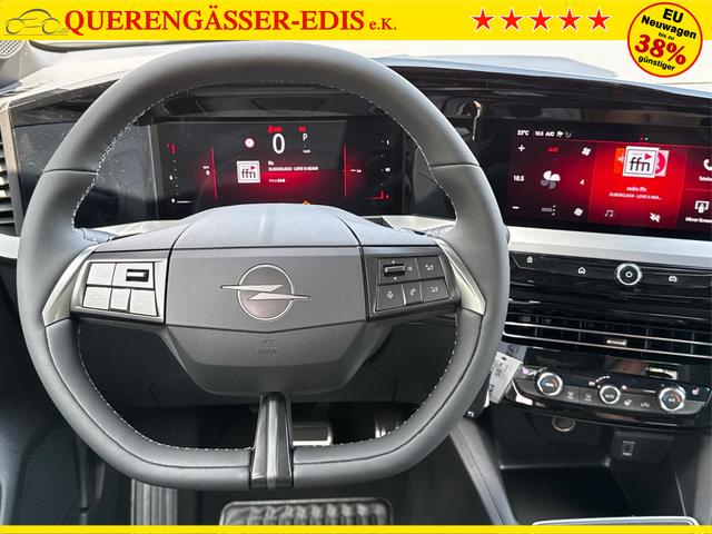 Opel / Mokka / Silber / / / SHZ+KAMERA+LED+PDC+17LM