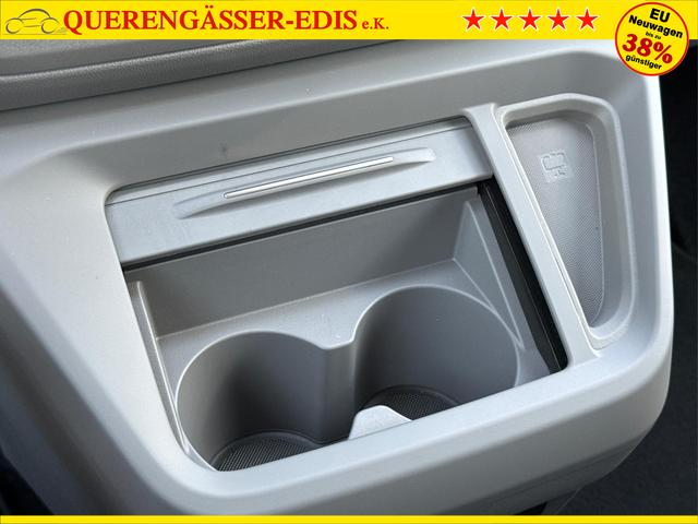 Volkswagen / T7 Caravelle / / / / LR+SHZ+AHK+GJR+KLIMAAUT.+ KAMERA+PDC+LED