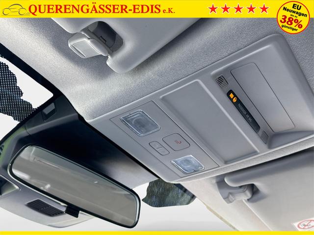 Volkswagen / T7 Caravelle / / / / LR+SHZ+AHK+GJR+KLIMAAUT.+ KAMERA+PDC+LED