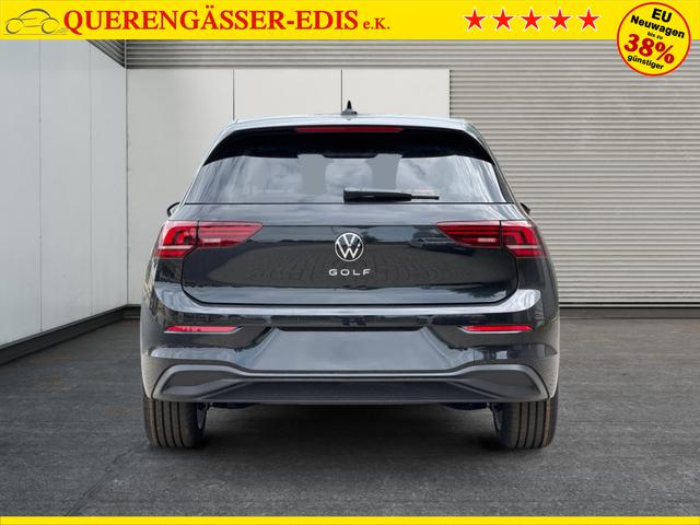 Volkswagen / Golf / Schwarz / / / ACC+SHZ+KLIMA+KAMERA+APP CONNECT+LED+17 ALU