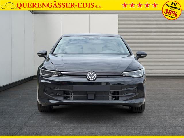Volkswagen / Golf / Schwarz / / / ACC+SHZ+KLIMA+KAMERA+APP CONNECT+LED+17 ALU