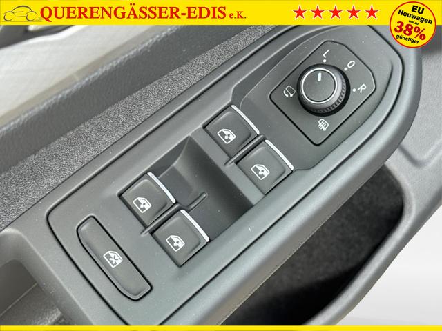 Volkswagen / Golf / Grau / / / ACC+SHZ+KLIMA+KAMERA+APP CONNECT+LED+17 ALU