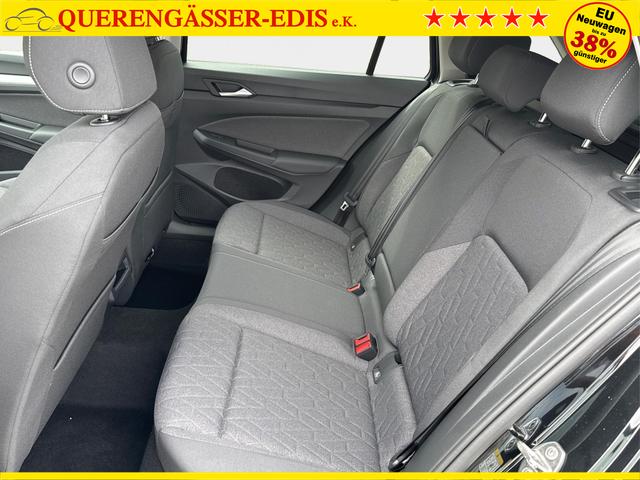 Volkswagen / Golf Variant / Schwarz / / / AHK+ACC+eHK+KAMERA+SHZ+KLIMA+LED+17 ALU