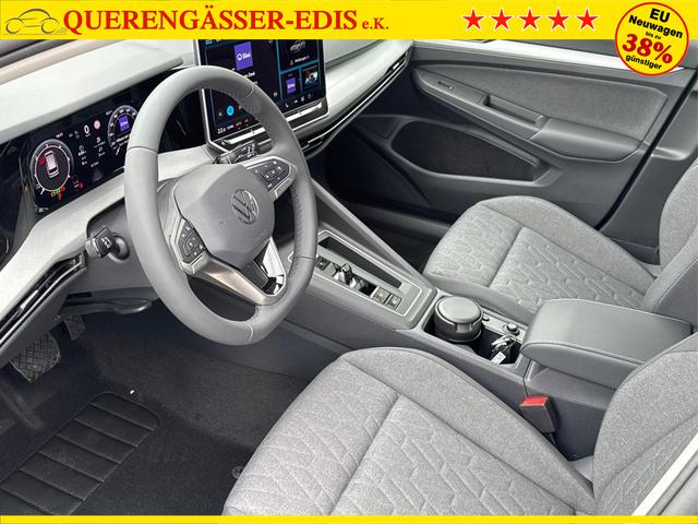 Volkswagen / Golf Variant / Grau / / / AHK+ACC+eHK+KAMERA+SHZ+KLIMA+LED+17 ALU