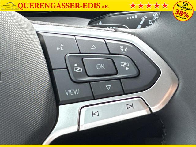 Volkswagen / Golf Variant / Schwarz / / / AHK+ACC+eHK+KAMERA+SHZ+KLIMA+LED+17 ALU