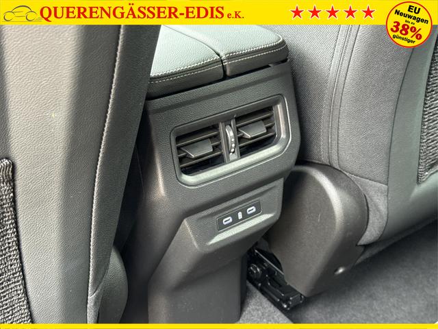 Renault / Austral / Blau / / / LED+KAMERA+PDC+19 LM, Beispielbilder, ggf. teilweise mit Sonderausstattung