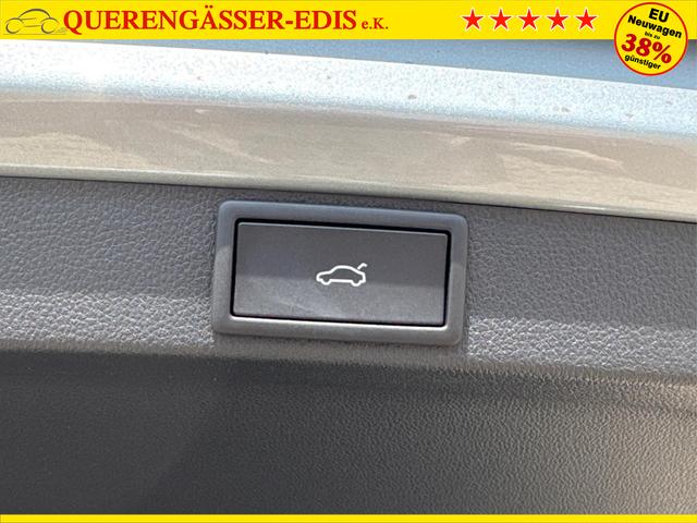 Skoda / Octavia Combi / Silber / / / ACC+AHK+eHK+KAM+PDC+LED+17 ALU+SHZ, Beispielbilder, ggf. teilweise mit Sonderausstattung