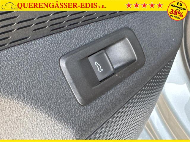 Skoda / Octavia Combi / Silber / / / ACC+AHK+eHK+KAM+PDC+LED+17 ALU+SHZ, Beispielbilder, ggf. teilweise mit Sonderausstattung