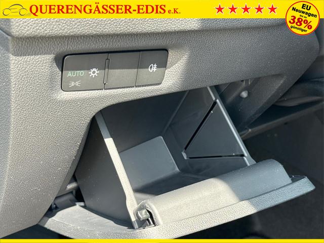 Skoda / Octavia Combi / Silber / / / ACC+AHK+eHK+KAM+PDC+LED+17 ALU+SHZ, Beispielbilder, ggf. teilweise mit Sonderausstattung