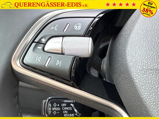 Skoda / Octavia Combi / Silber / / / ACC+AHK+eHK+KAM+PDC+LED+17 ALU+SHZ, Beispielbilder, ggf. teilweise mit Sonderausstattung