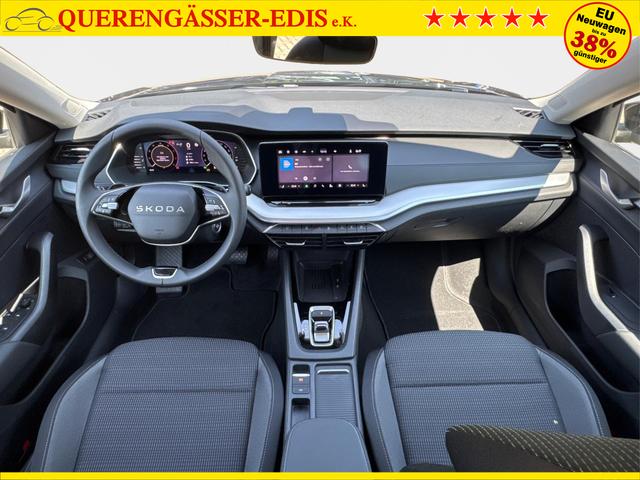 Skoda / Octavia Combi / Schwarz / / / ACC+AHK+eHK+KAM+PDC+LED+17 ALU+SHZ, Beispielbilder, ggf. teilweise mit Sonderausstattung