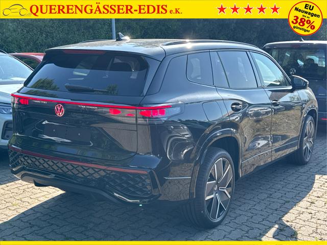 Volkswagen / Tayron / Schwarz / / / PLUG-IN+PANO+AHK+HuD+MATRIX+360 KAM+20ALU+ACC+eHK+BLACK STYLE, Beispielbilder, ggf. teilweise mit Sonderausstattung
