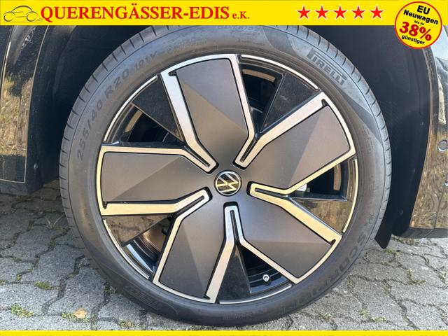 Volkswagen / Tayron / Schwarz / / / PLUG-IN+PANO+AHK+HuD+MATRIX+360 KAM+20ALU+ACC+eHK+BLACK STYLE, Beispielbilder, ggf. teilweise mit Sonderausstattung