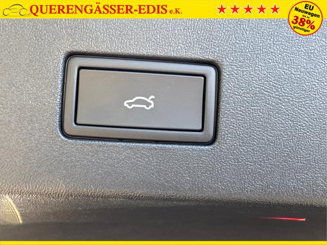 Volkswagen / Tayron / Schwarz / / / PLUG-IN+PANO+AHK+HuD+MATRIX+360 KAM+20ALU+ACC+eHK+BLACK STYLE, Beispielbilder, ggf. teilweise mit Sonderausstattung