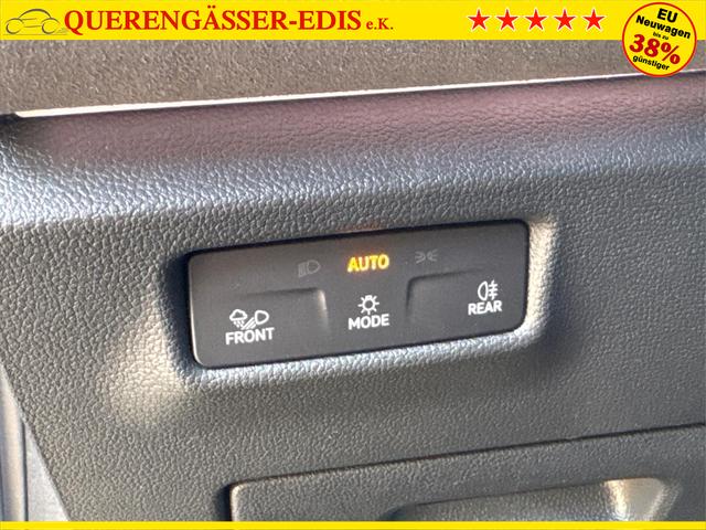 Volkswagen / Tayron / Silber / / / PLUG-IN+PANO+AHK+HuD+MATRIX+360 KAM+20ALU+ACC+eHK+BLACK STYLE