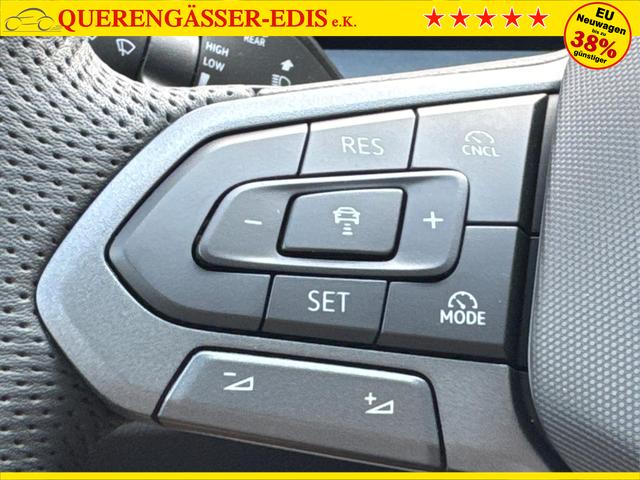 Volkswagen / Tayron / Silber / / / PLUG-IN+PANO+AHK+HuD+MATRIX+360 KAM+20ALU+ACC+eHK+BLACK STYLE
