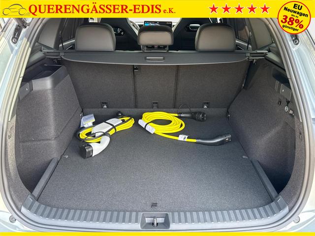 Volkswagen / Tayron / Silber / / / PLUG-IN+PANO+AHK+HuD+MATRIX+360 KAM+20ALU+ACC+eHK+BLACK STYLE
