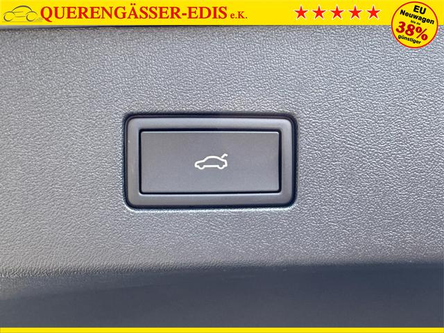 Volkswagen / Tayron / Silber / / / PLUG-IN+PANO+AHK+HuD+MATRIX+360 KAM+20ALU+ACC+eHK+BLACK STYLE