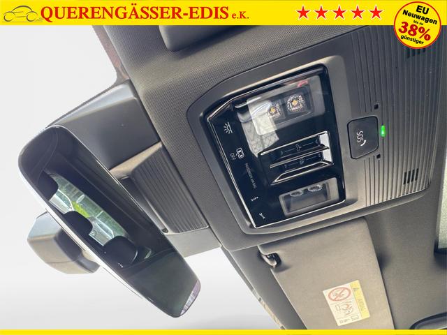 Volkswagen / Tayron / Grau / / / PLUG-IN+PANO+AHK+HuD+MATRIX+360 KAM+20ALU+ACC+eHK+BLACK STYLE