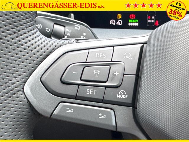 Volkswagen / Tayron / Grau / / / PLUG-IN+PANO+AHK+HuD+MATRIX+360 KAM+20ALU+ACC+eHK+BLACK STYLE