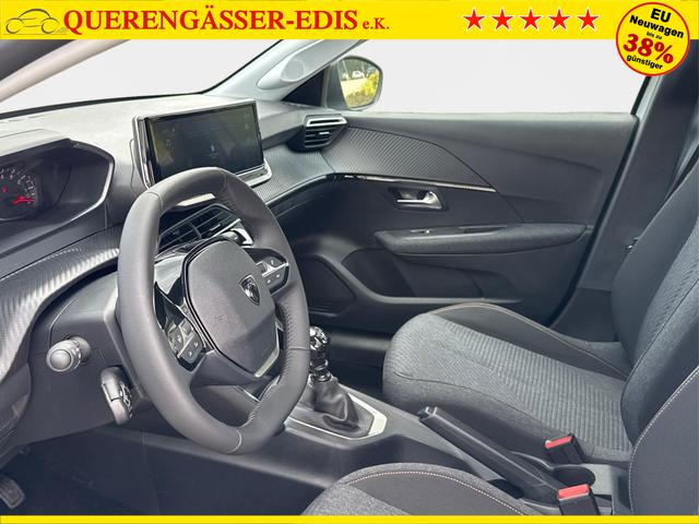 Peugeot / 208 / Wei&szlig; / / / MAN6+SHZ+LED+PDC+TEMPOMAT, Beispielbilder, ggf. teilweise mit Sonderausstattung