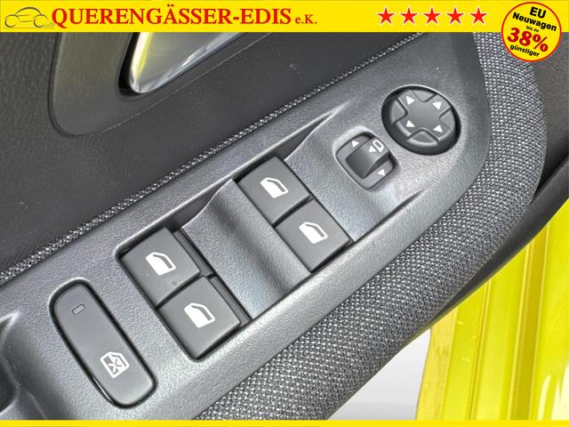 Peugeot / 208 / Gelb / / / MAN6+KAMERA+NAVI+SHZ+LED+PDC+TEMPOMAT, Beispielbilder, ggf. teilweise mit Sonderausstattung