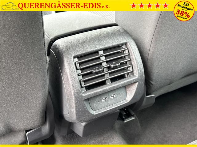 Volkswagen / Caddy Maxi / / / / Caddy Maxi +PDC v+h+KAMERA+SHZ+GJR+ACC+LANE ASSIST