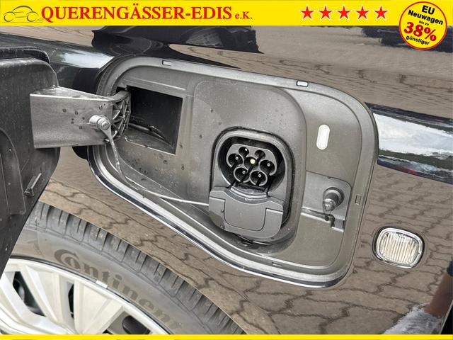 Volkswagen / Caddy Maxi / / / / Caddy Maxi +PDC v+h+KAMERA+SHZ+GJR+ACC+LANE ASSIST