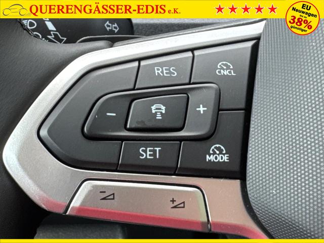 Volkswagen / Caddy Maxi / / / / Caddy Maxi +PDC v+h+KAMERA+SHZ+GJR+ACC+LANE ASSIST