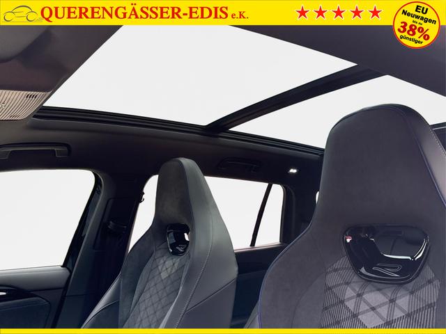 Volkswagen / Tayron / Schwarz / / / PLUG-IN+PANO+AHK+HuD+MATRIX+360 KAM+20ALU+ACC+eHK+BLACK STYLE, Beispielbilder, ggf. teilweise mit Sonderausstattung