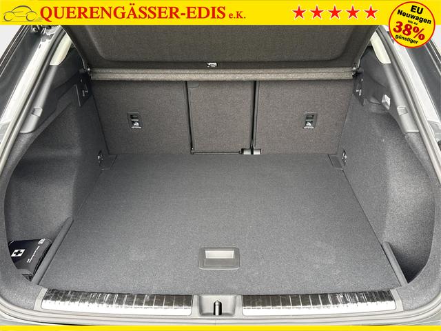 Audi / Q3 Sportback / / / / MJ 2026+NAVI+KAMERA+AHK+PANO+PDC+EL. HECKKL.+LED+18 LM