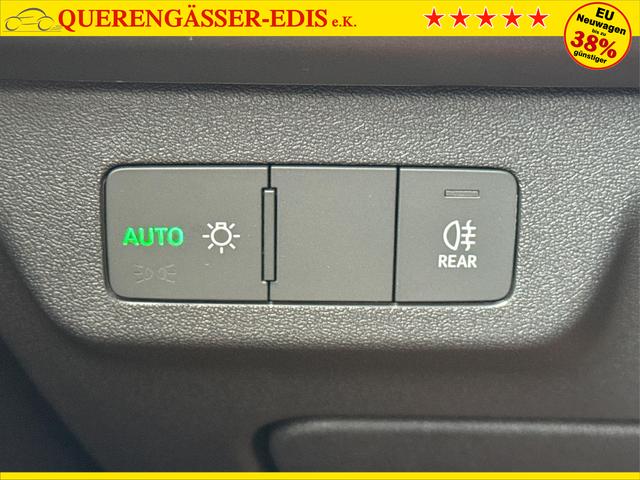 Audi / Q3 Sportback / / / / MJ 2026+NAVI+KAMERA+AHK+PANO+PDC+EL. HECKKL.+LED+18 LM