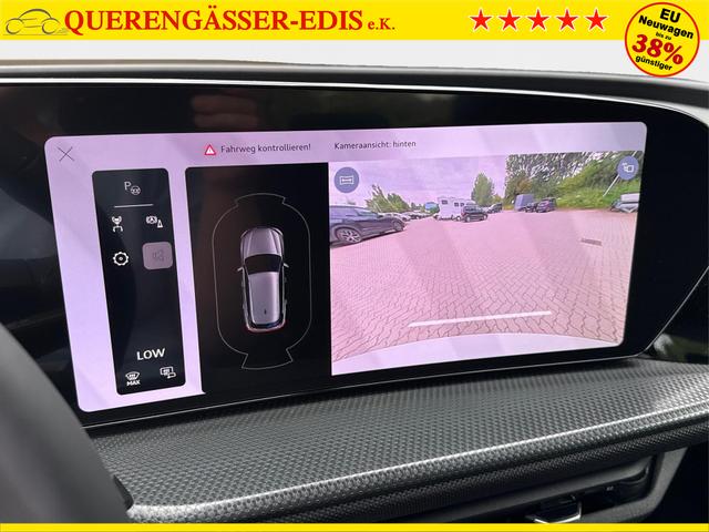 Audi / Q5 / Wei&szlig; / / / QUATTRO+NAVI+KAMERA+AHK+SHZ+PDC+ACC