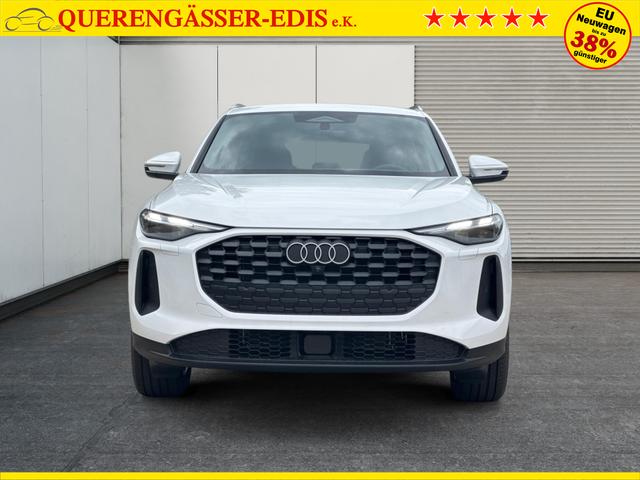 Audi / Q5 / Wei&szlig; / / / QUATTRO+NAVI+KAMERA+AHK+SHZ+PDC+ACC