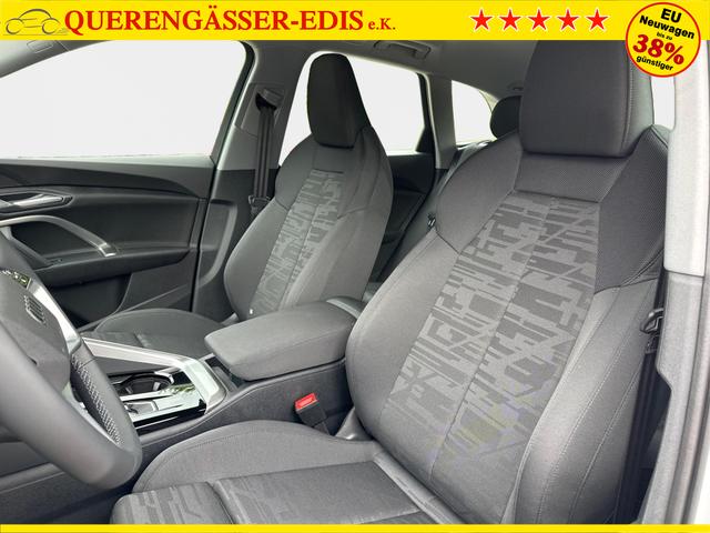 Audi / Q5 / Wei&szlig; / / / QUATTRO+NAVI+KAMERA+AHK+SHZ+PDC+ACC