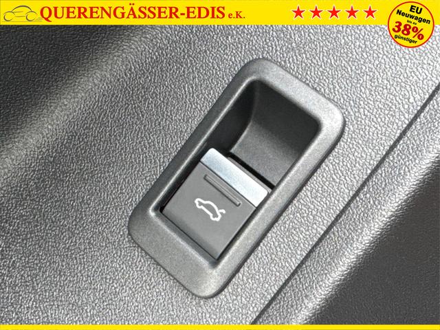 Audi / Q3 / Grau / / / KAMERA+NAVI+PDC+EL.HECKKL.+LED+17LM