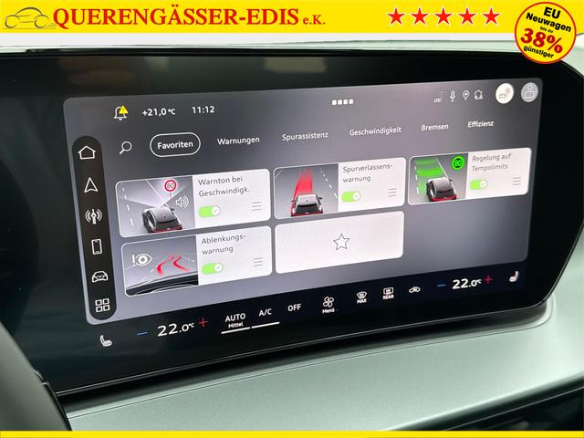 Audi / Q3 / Grau / / / KAMERA+NAVI+PDC+EL.HECKKL.+LED+17LM