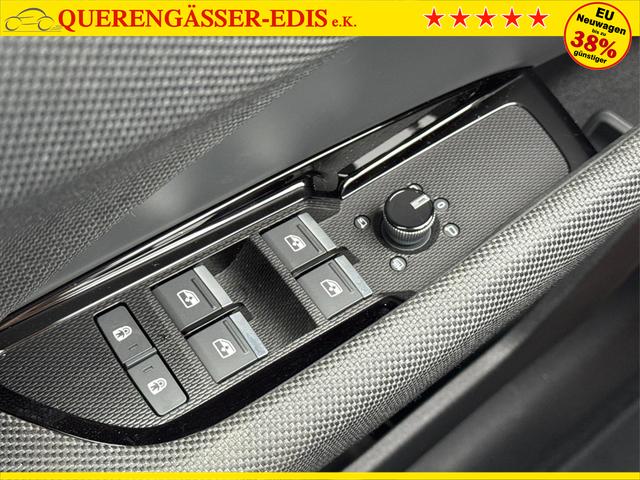 Audi / Q3 / Grau / / / KAMERA+NAVI+PDC+EL.HECKKL.+LED+17LM