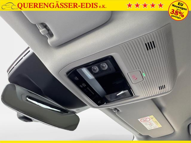 Audi / Q3 / Grau / / / KAMERA+NAVI+PDC+EL.HECKKL.+LED+17LM