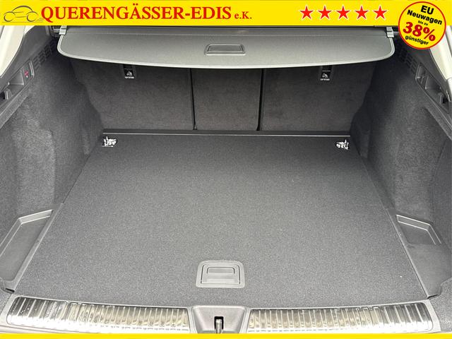 Audi / Q5 / Wei&szlig; / / / QUATTRO+AHK+NAVI+KAMERA+SHZ+PDC+ACC